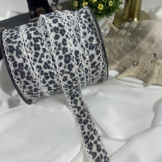 leopar desenli süet dokulu yanı dantelli şerit aksesuar
