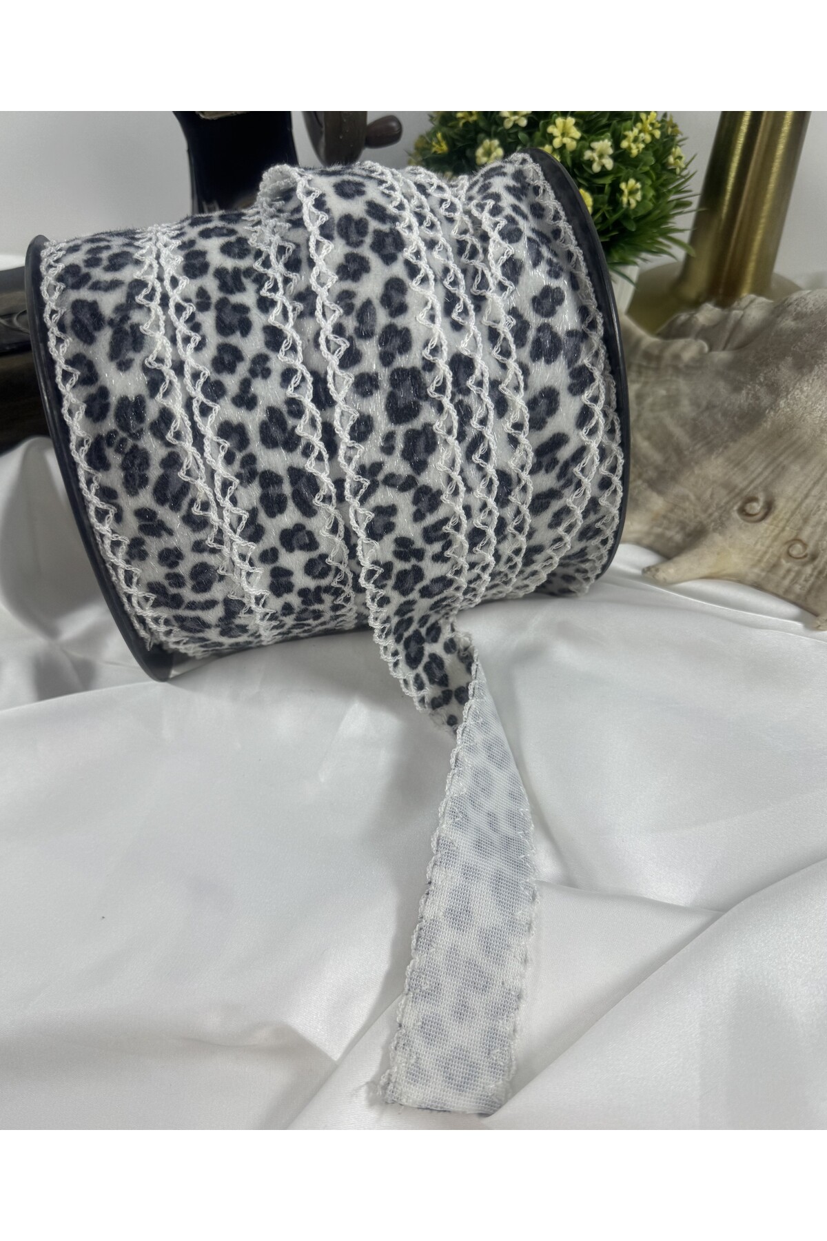 leopar desenli süet dokulu yanı dantelli şerit aksesuar - Görsel 3