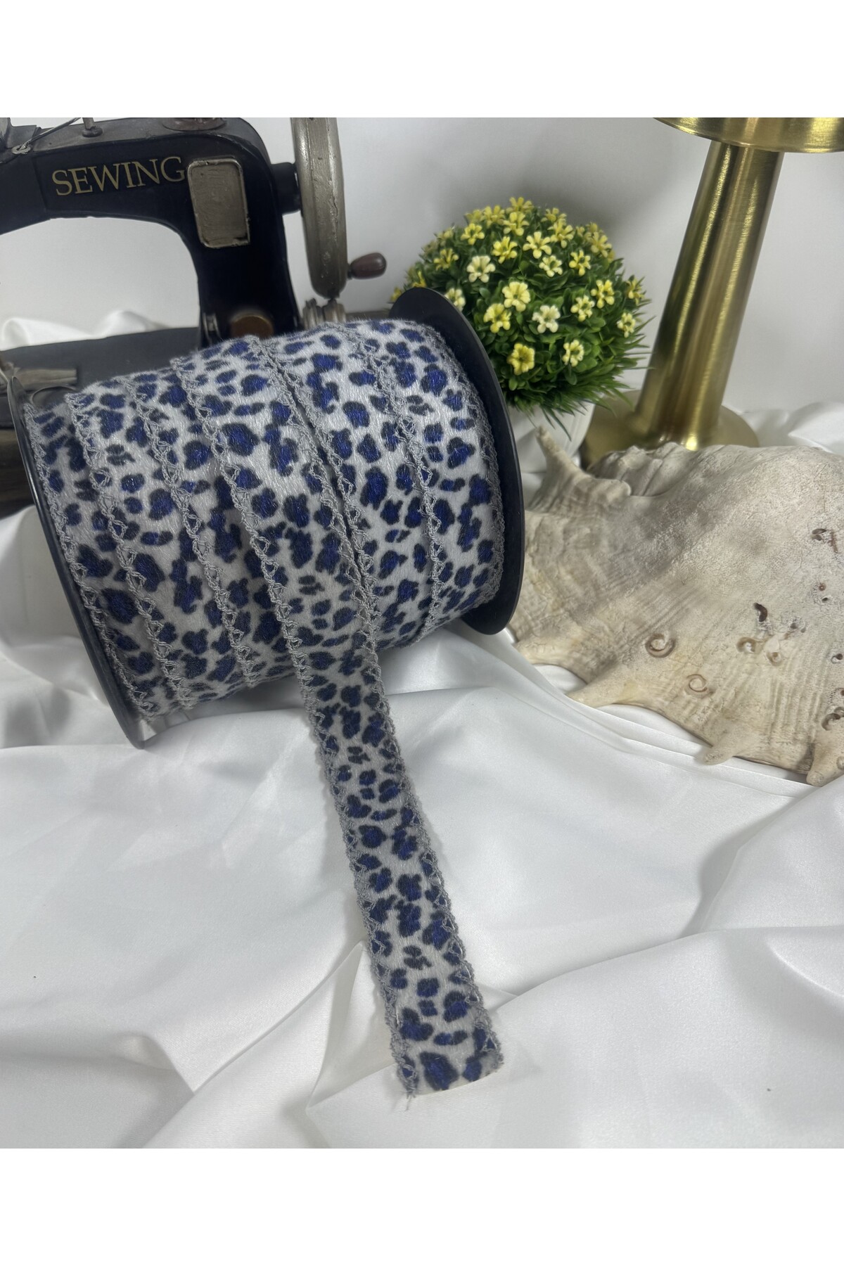 leopar desenli süet dokulu yanı dantelli şerit aksesuar