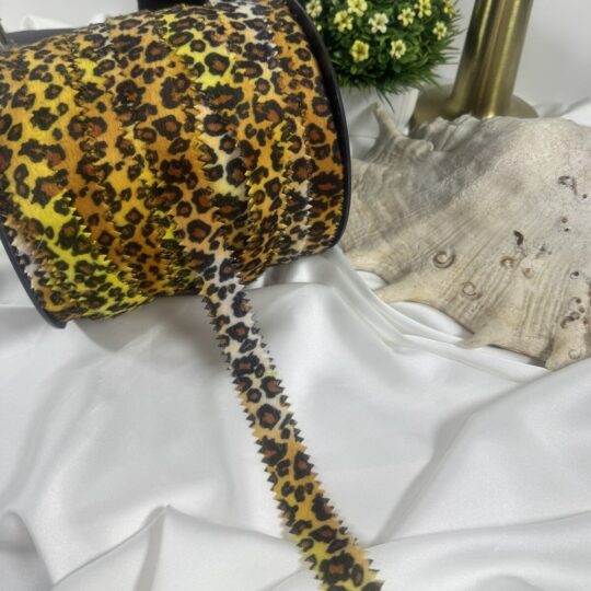 leopar desenli lazer kesim süet şerit