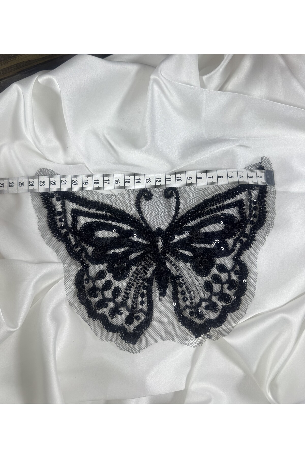 işlemeli kelebek motif aplike - Görsel 3