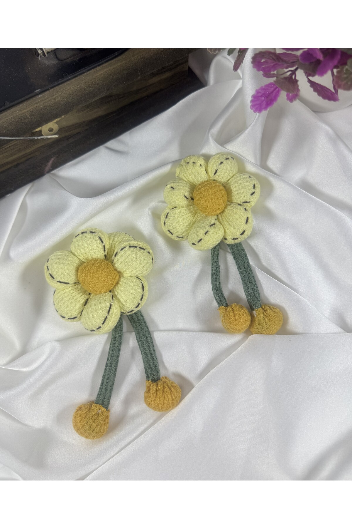 örgü detaylı elyaf dokulu sallantılı papatya motif (2adet) - Görsel 2