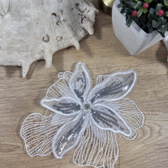 payet işlemeli dantel aplike motif(1adet)