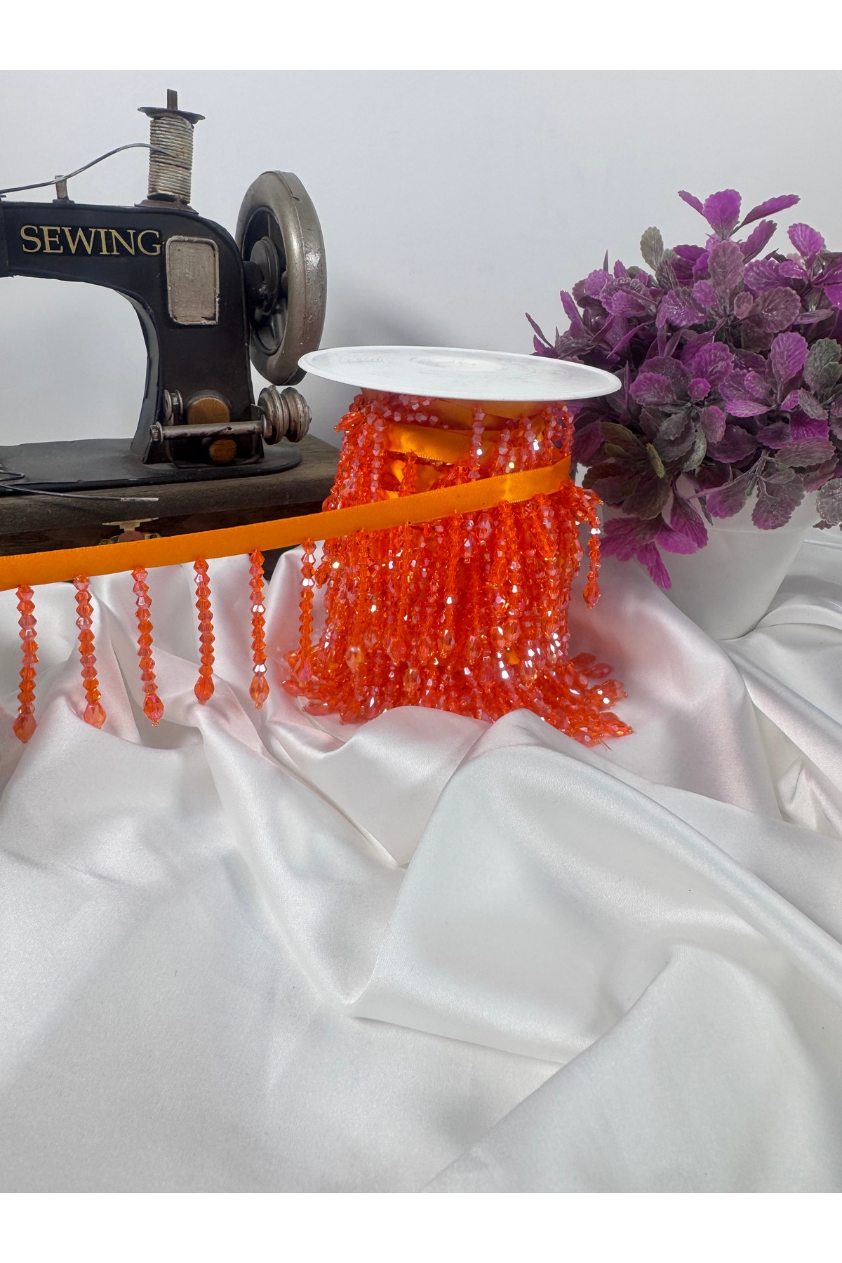 şerit kristal boncuk 1cm saten kurdale üzerine (5.5cm) (1mt)
