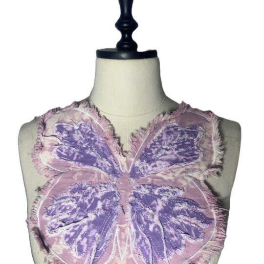 pembe geçişli kelebek motif
