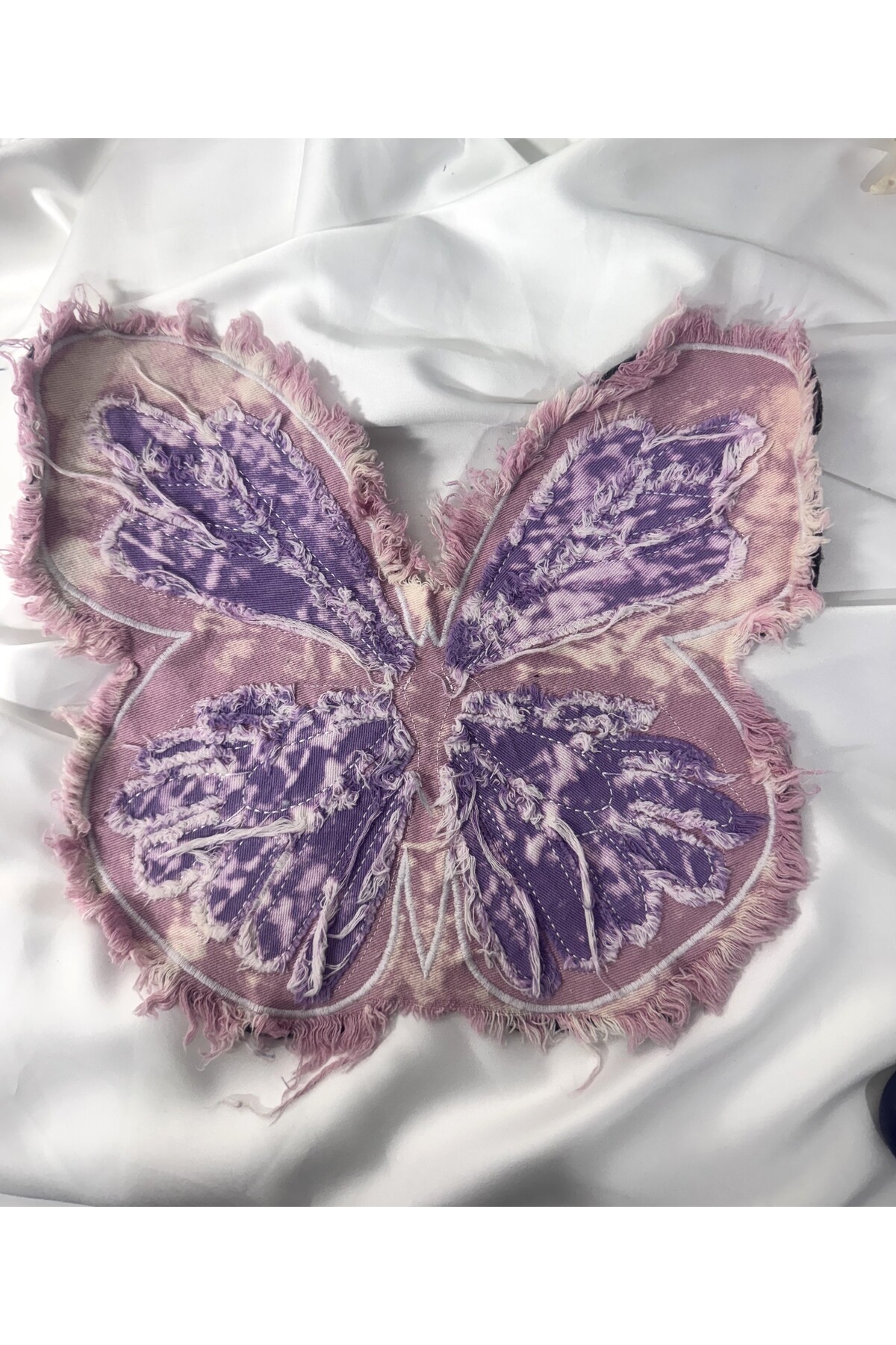 pembe geçişli kelebek motif - Görsel 5