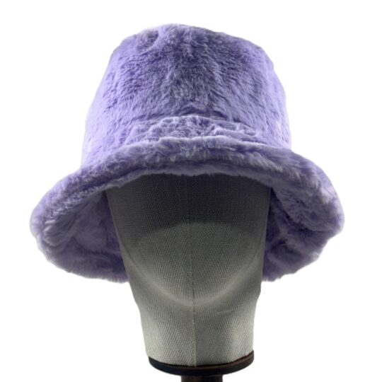 Peluş şapka