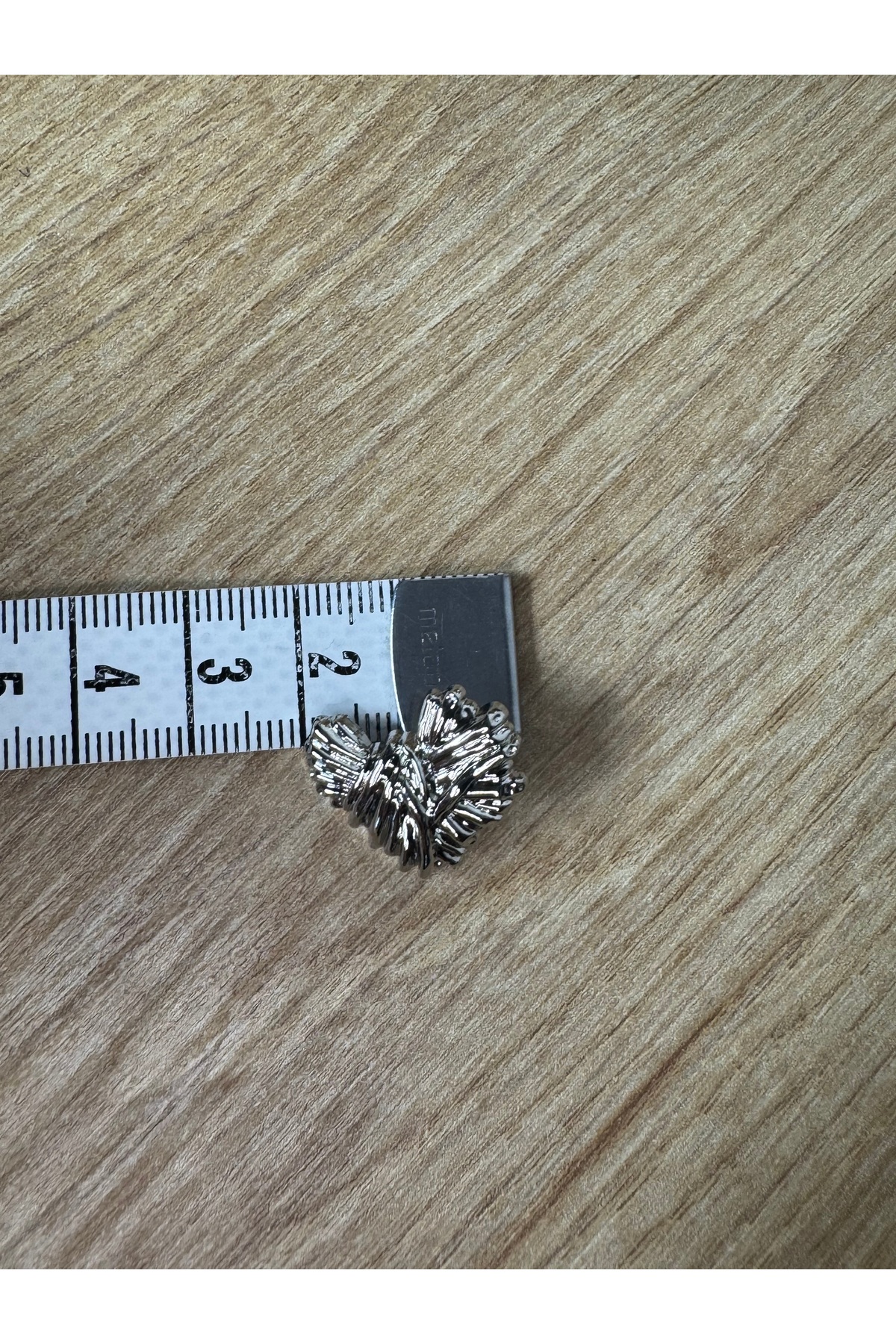 5'li silver dokulu kalp model metal şık düğme - Görsel 3