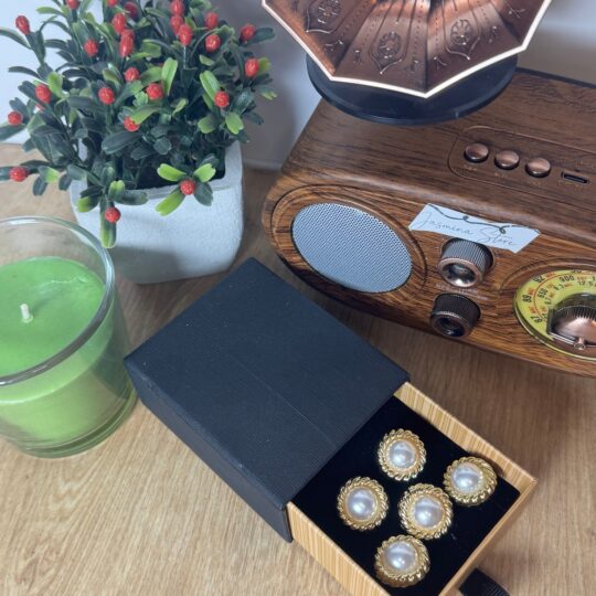 5'li gold burgu çerçeveli yuvarlak incili metal düğme