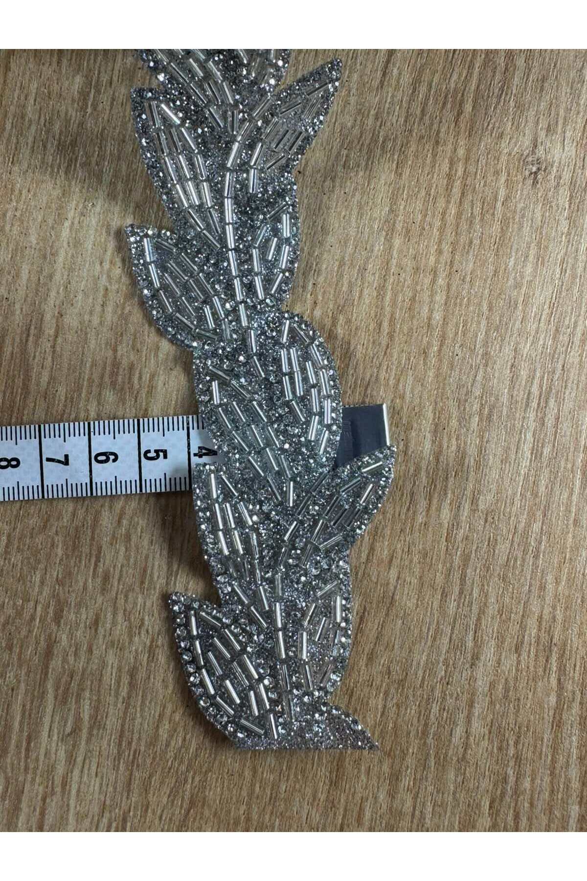 Yaprak desenli kristal taşlı yapışkanlı şerit aksesuar(1mt) - Görsel 2