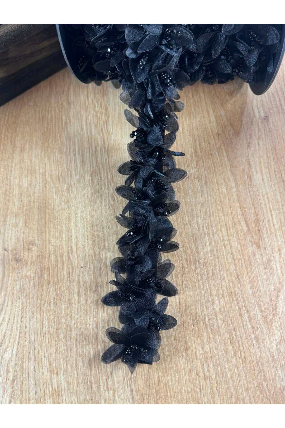 Haute Couture 3D Çiçekli kristal boncuklu dantel şerit (1mt) - Görsel 2