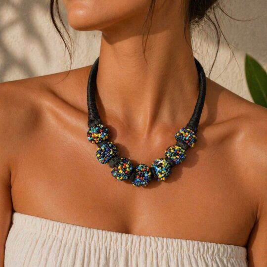 Renkli Boncuk detaylı el işi kolye etnik%Boho şıklık